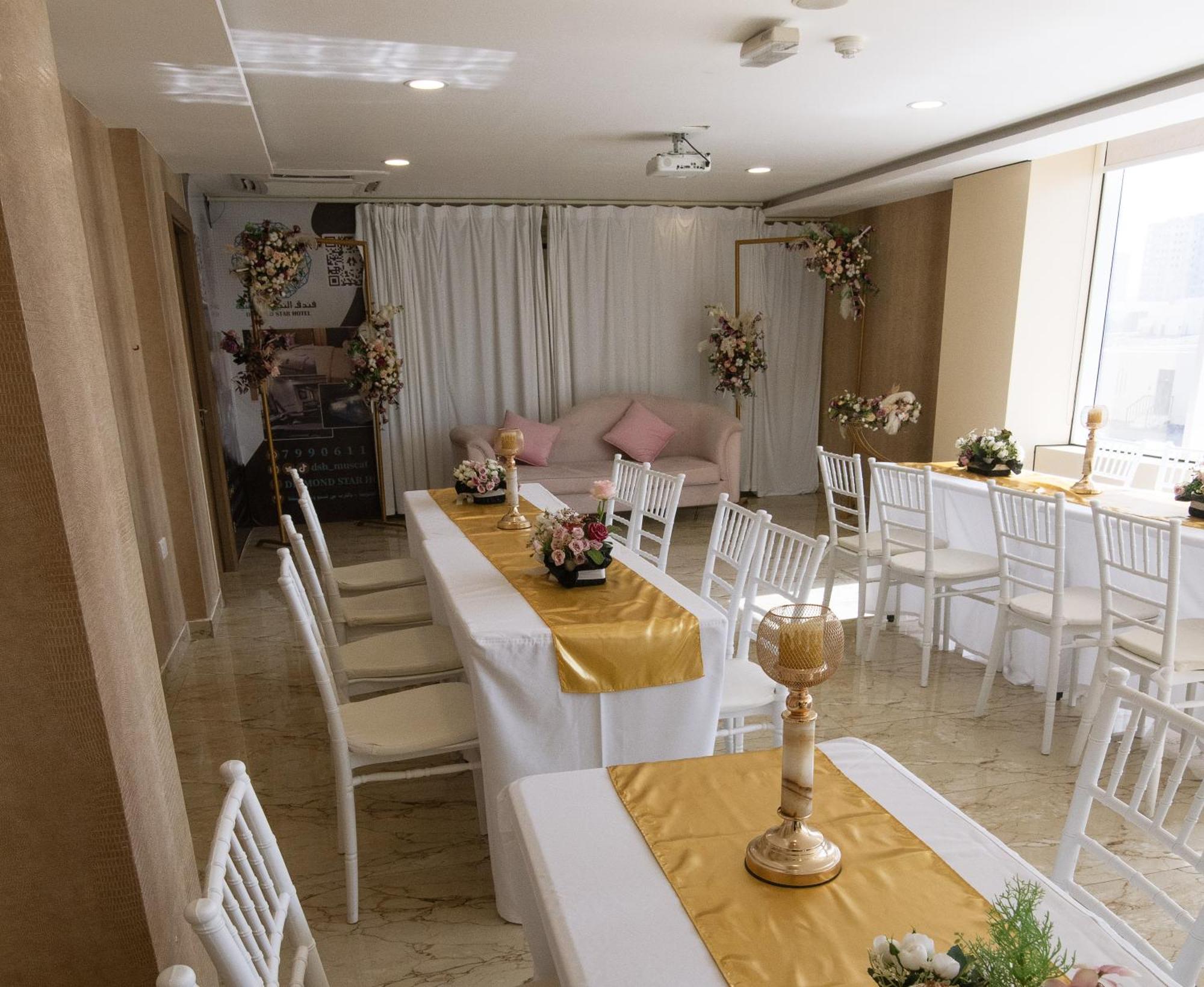 Diamond Star Hotel فندق النجمة الماسية as-Sib Exteriör bild