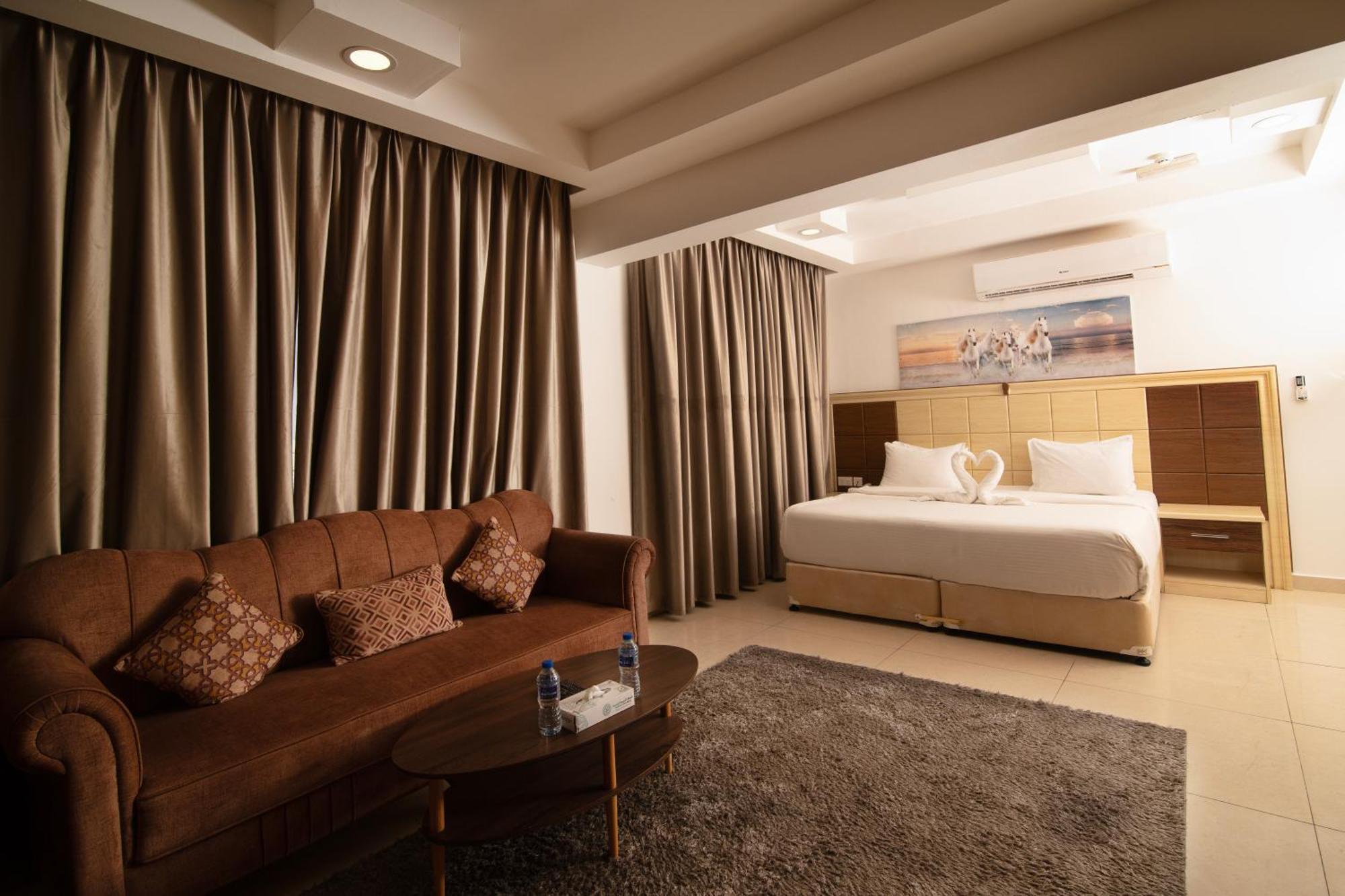 Diamond Star Hotel فندق النجمة الماسية as-Sib Exteriör bild